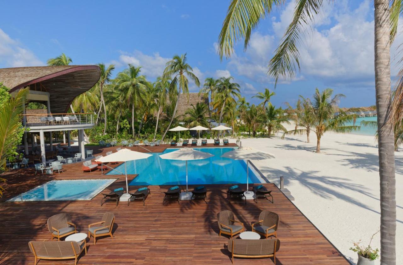 Outrigger Maldives Maafushivaru 5* Dhangethi