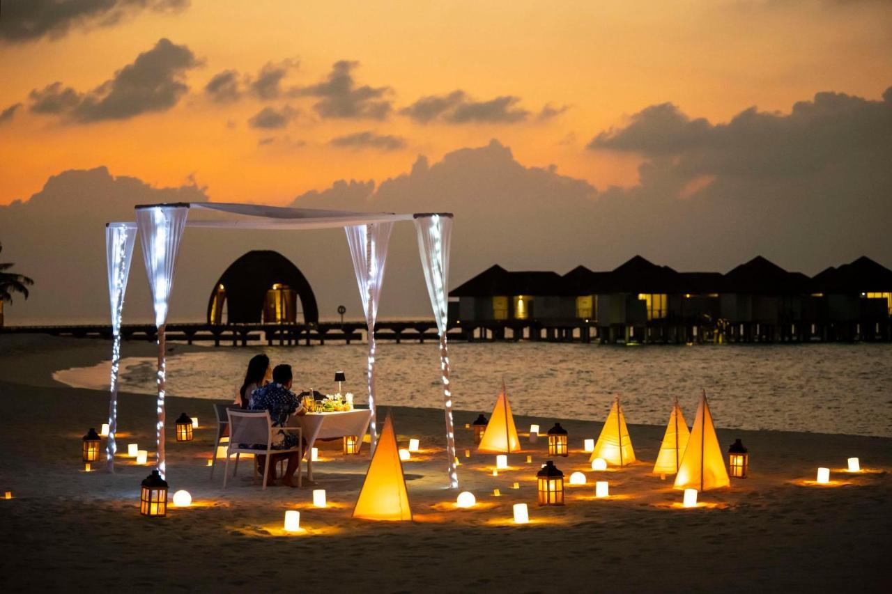 सहारा Outrigger Maldives Maafushivaru - 25 Percent Discount On Transfers For Min 4 Nights And More, Valid For Reservations Between 01 July 22 Dec 2025