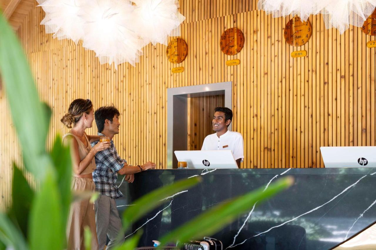 सहारा Outrigger Maldives Maafushivaru - 25 Percent Discount On Transfers For Min 4 Nights And More, Valid For Reservations Between 01 July 22 Dec 2025